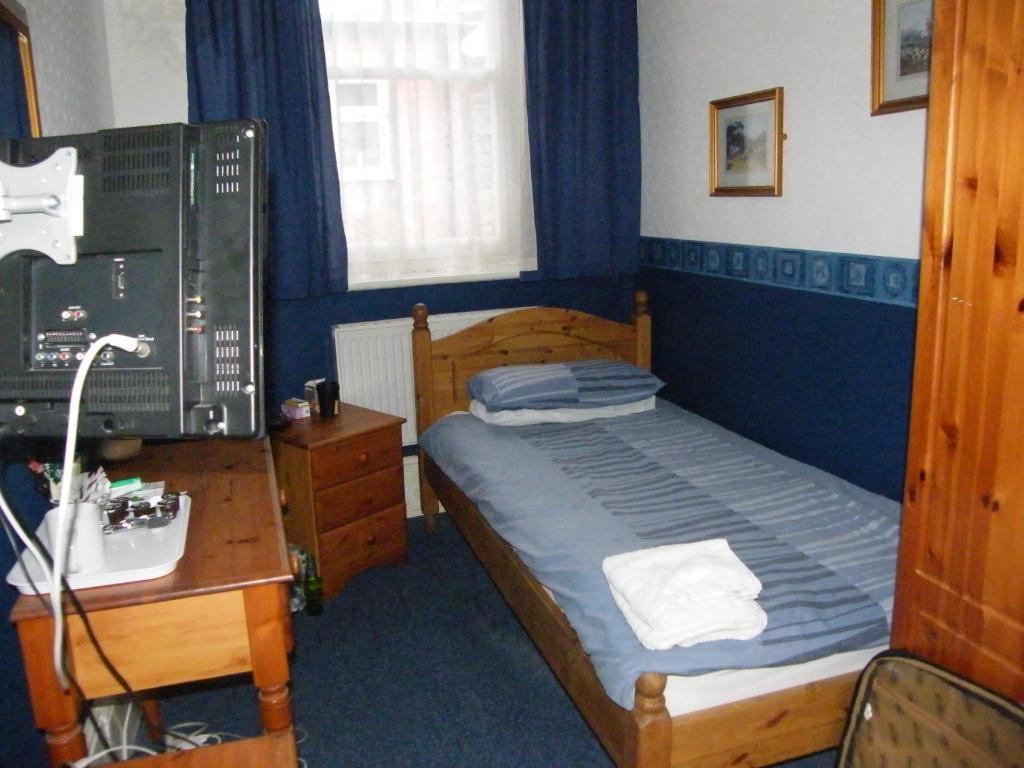 Mermaid Hotel Yeovil Chambre photo